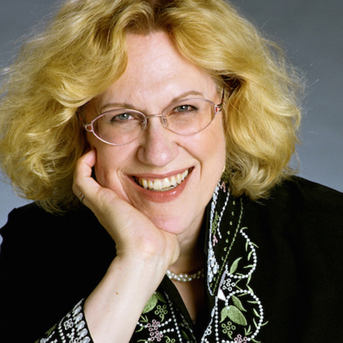 Sara Buechner Headshot