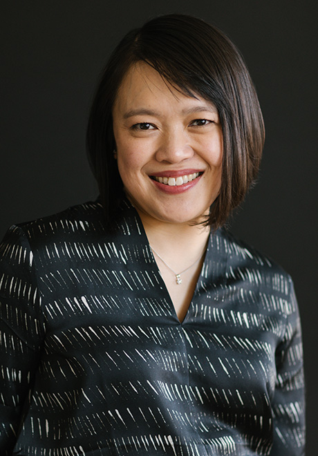 Headshot of Patricia Au smiling