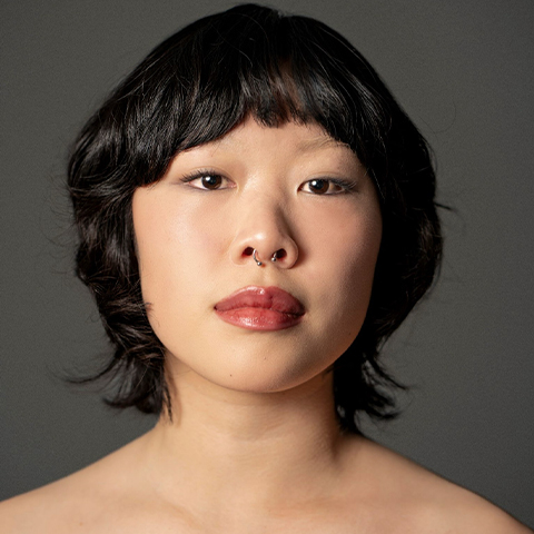Amber Lew Headshot