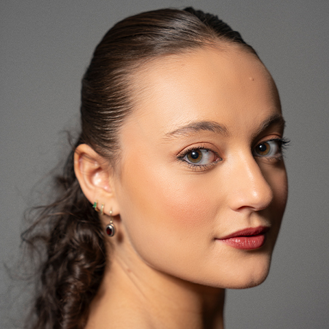 Mia PM Headshot