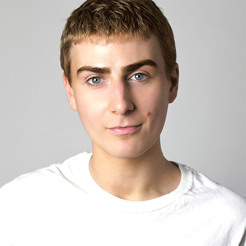 Eli Schulman headshot