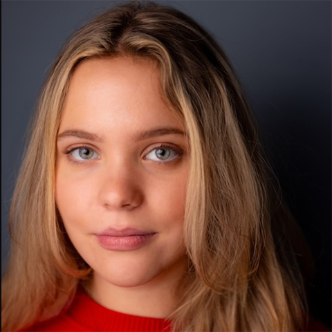 Samantha Hallenberg headshot